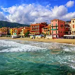 Casetta Budello 50 Mt From Sea